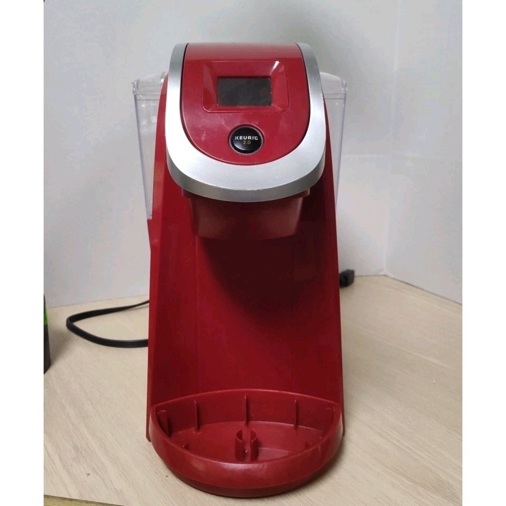 Keurig 2.0 Single Serve Coffee Maker Model K2.0-200 Imperial Red